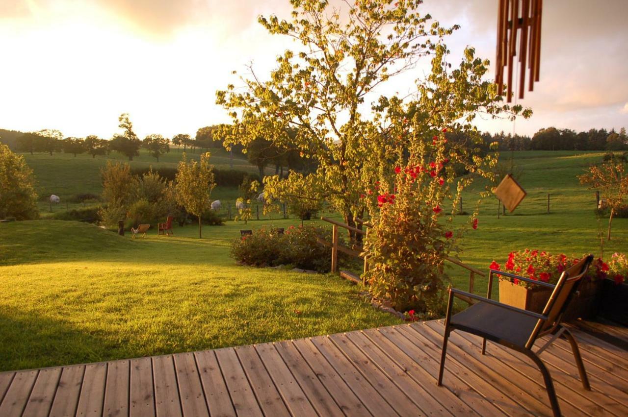 B&B La Maison Des Collines Autour Chambres D'Hotes La Chapelle  外观 照片